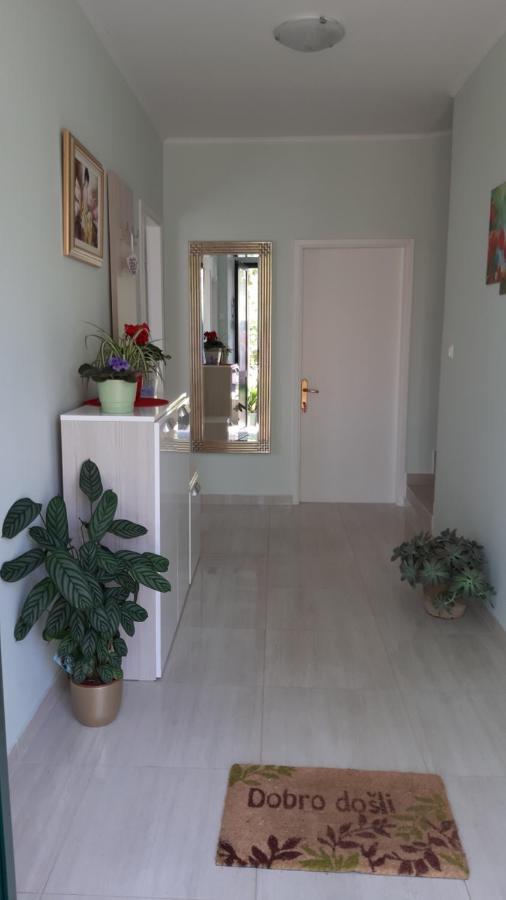 הוילה Janjina Gardenia House מראה חיצוני תמונה